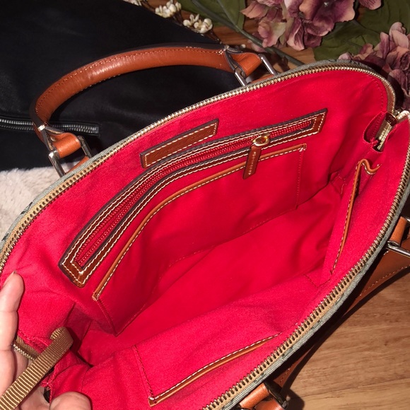 Dooney & Burke green purse NWOT - Picture 5 of 8